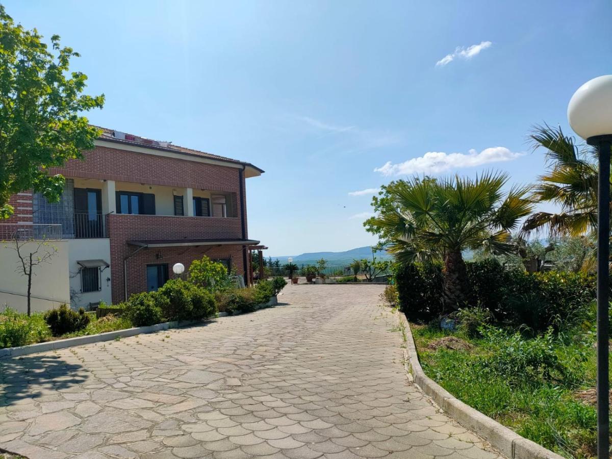 Vittoria Aparthotel *